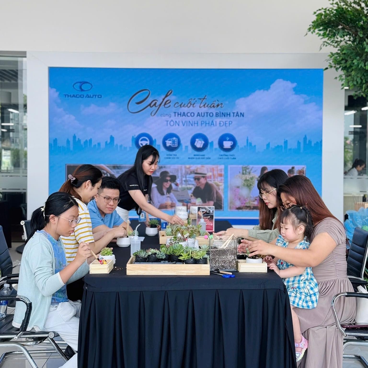 hoạt động gắn kết tại sự kiện cafe cuối tuần THACO AUTO