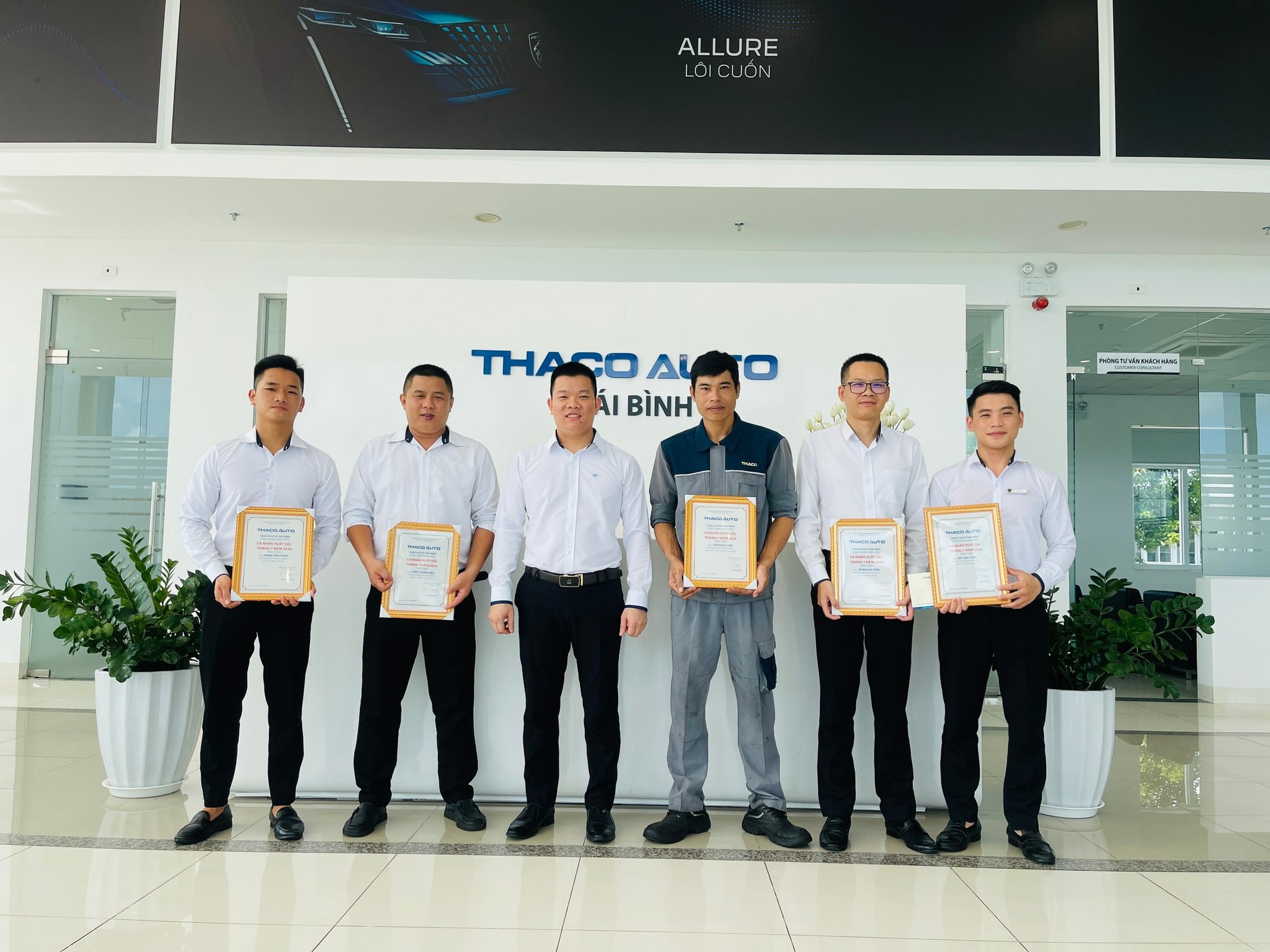 CHƯƠNG TRÌNH LỄ CHÀO CỜ THÁNG 8 TẠI THACO AUTO THÁI BÌNH