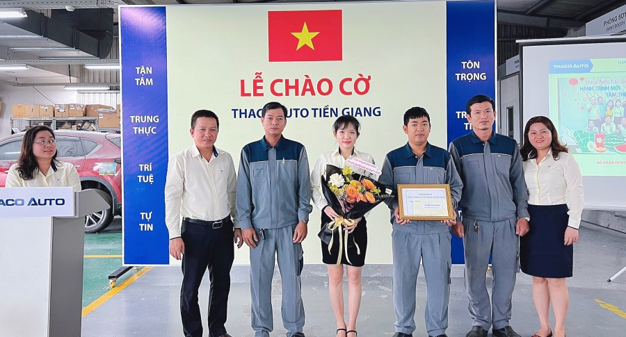 THACO AUTO Tiền Giang đã quyết định khen thưởng và chúc mừng các cá nhân đã đạt thành tích xuất sắc Tháng 12