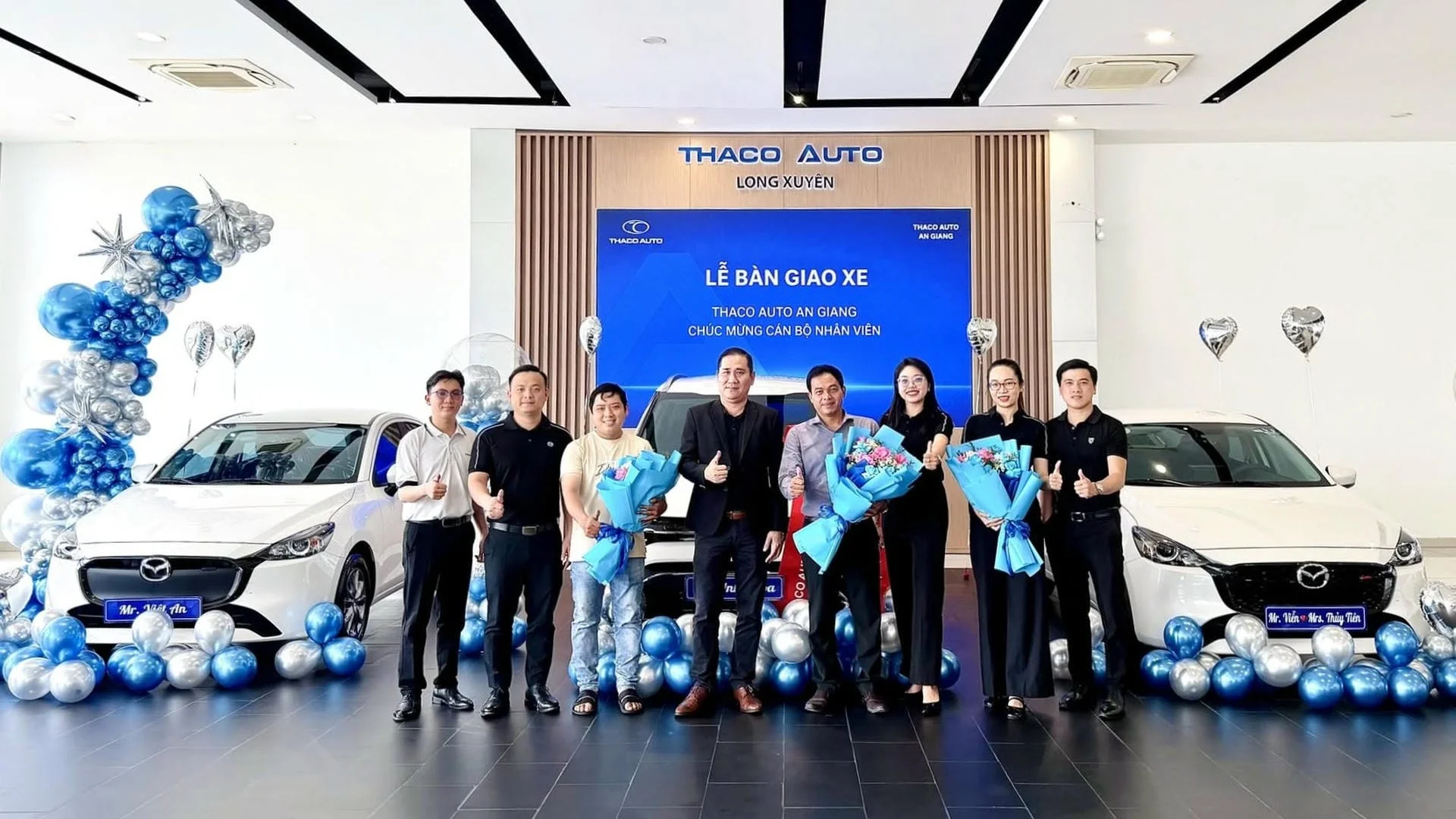THACO AUTO bàn giao xe cho CBNV theo chính sách ưu đãi đặc biệt dành cho nhân sự THACO
