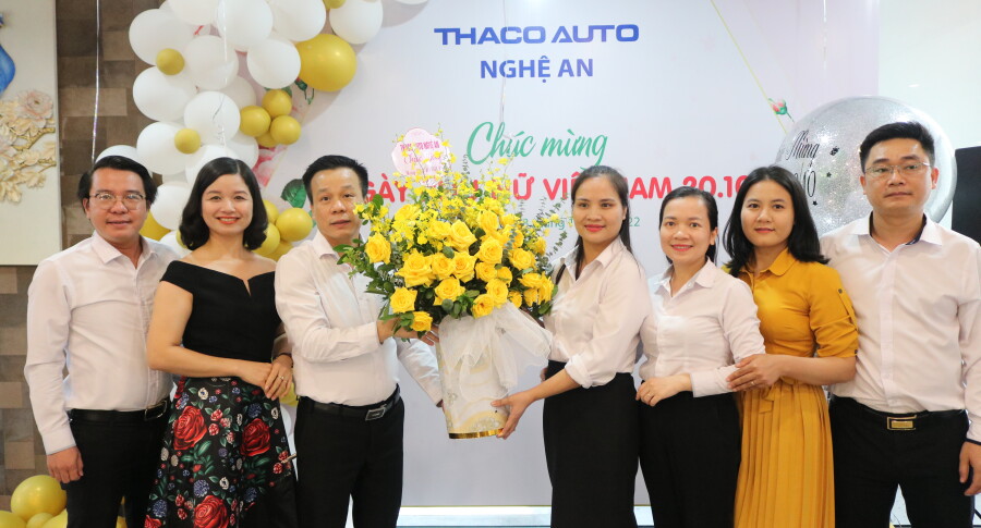 THACO AUTO NGHỆ AN TỔ CHỨC SỰ KIỆN CHÀO MỪNG NGÀY PHỤ NỮ VIỆT NAM 20/10