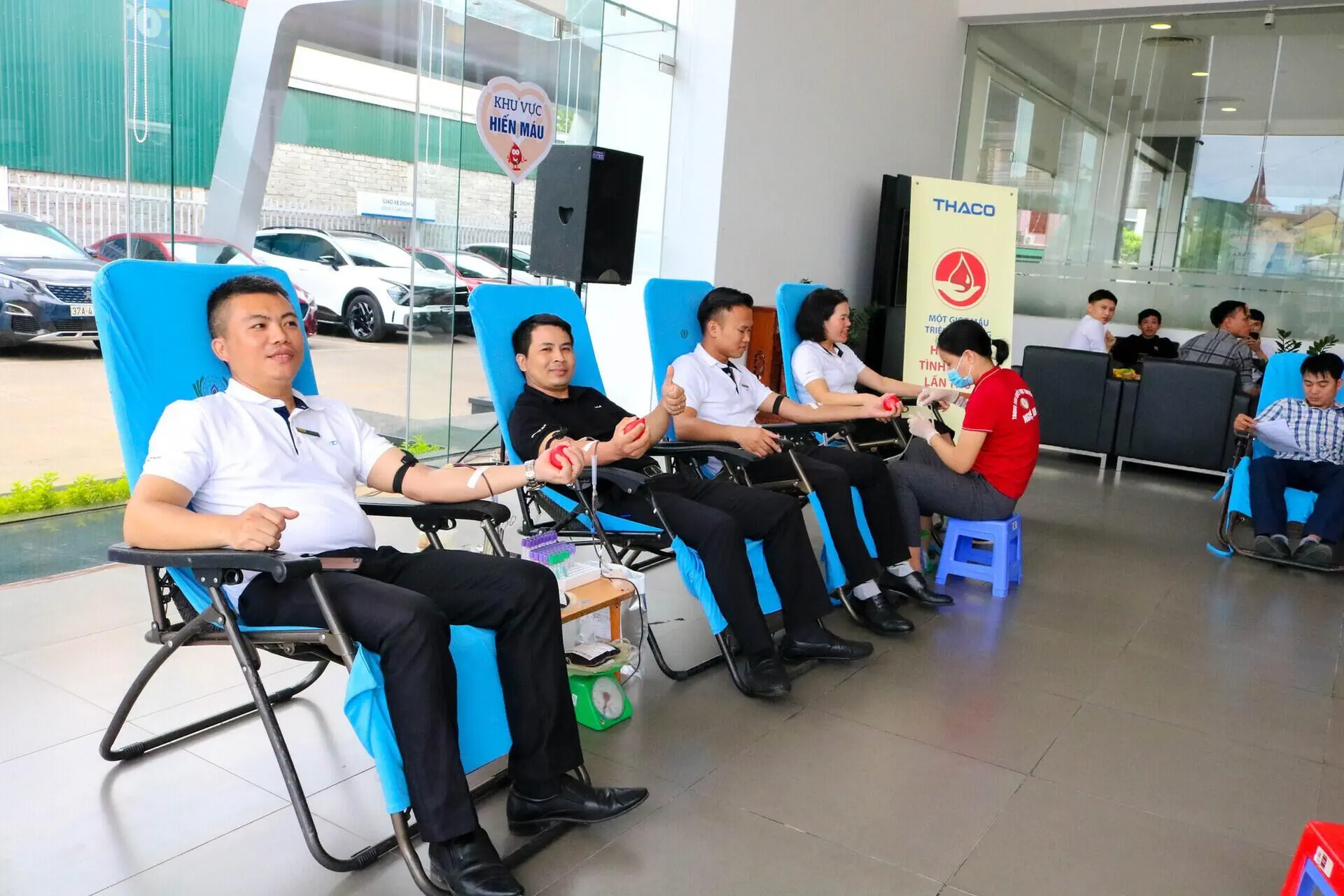 THACO AUTO Nghệ An tổ chức chương trình Hiến máu tình nguyện năm 2022