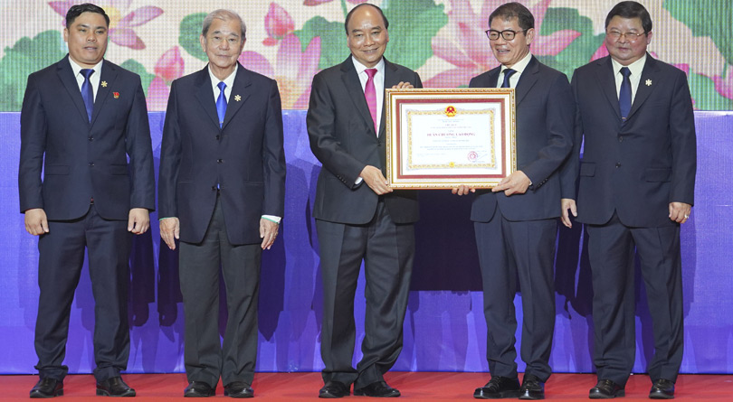 THACO kỷ niệm 25 năm thành lập, nhận Huân chương Lao động hạng Nhất