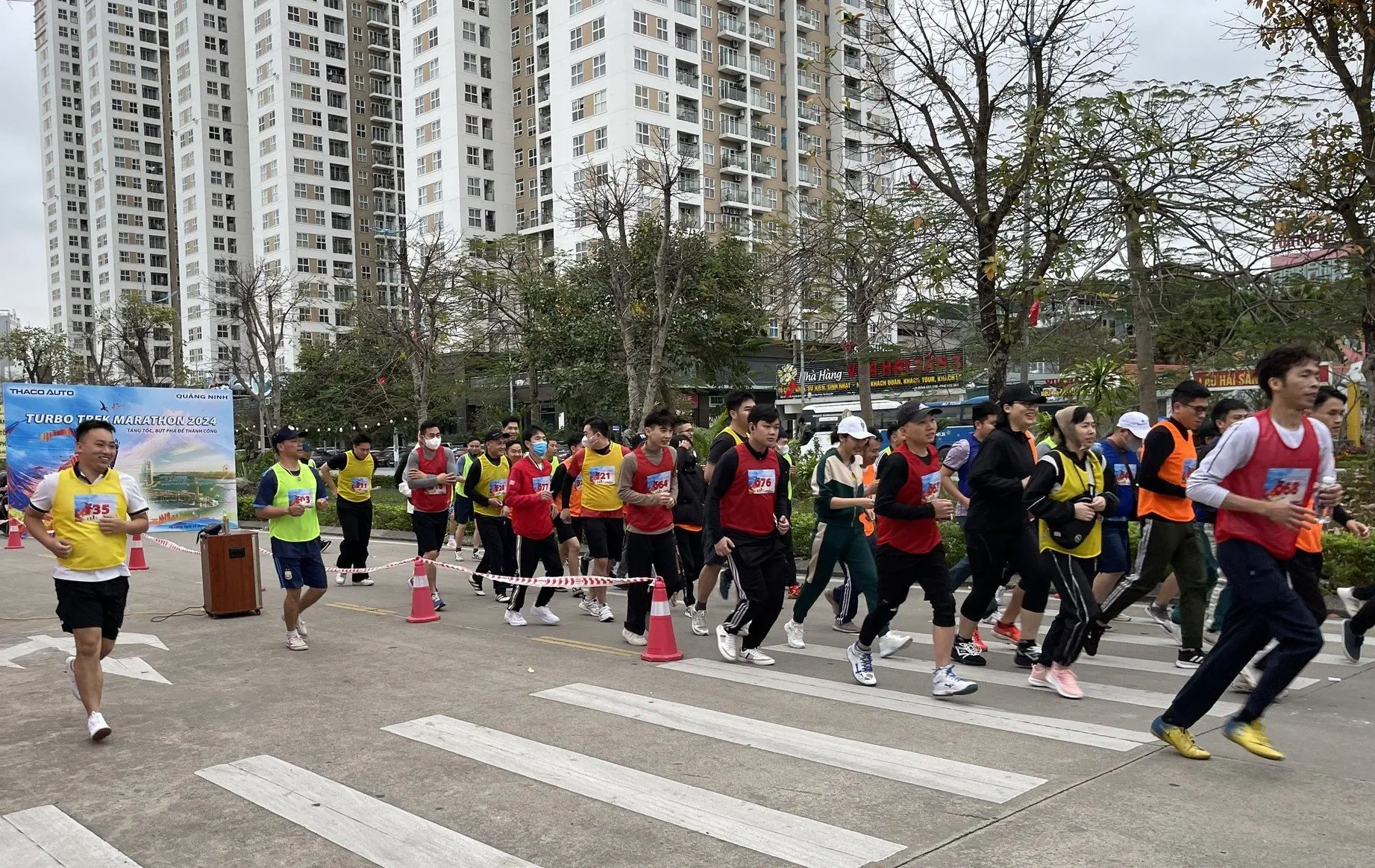 THACO AUTO stays active with fitness and sports activities after work