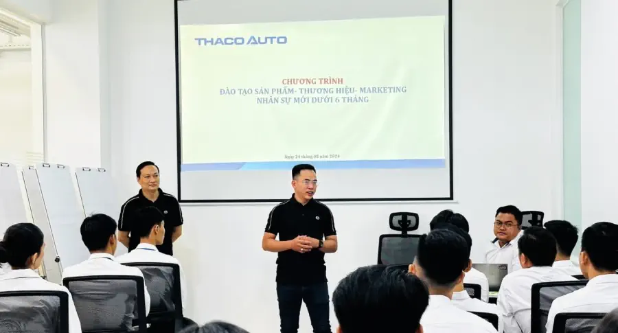 THACO AUTO Vĩnh Long đào tạo kiến thức sản phẩm xe Kia, Mazda, Peugeot cho đội ngũ TVBH mới
