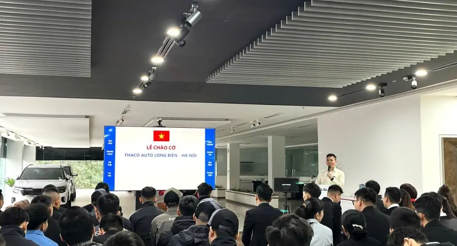 THACO AUTO LONG BIÊN - CHƯƠNG TRÌNH CHÀO CỜ ĐẦU THÁNG 12/2024